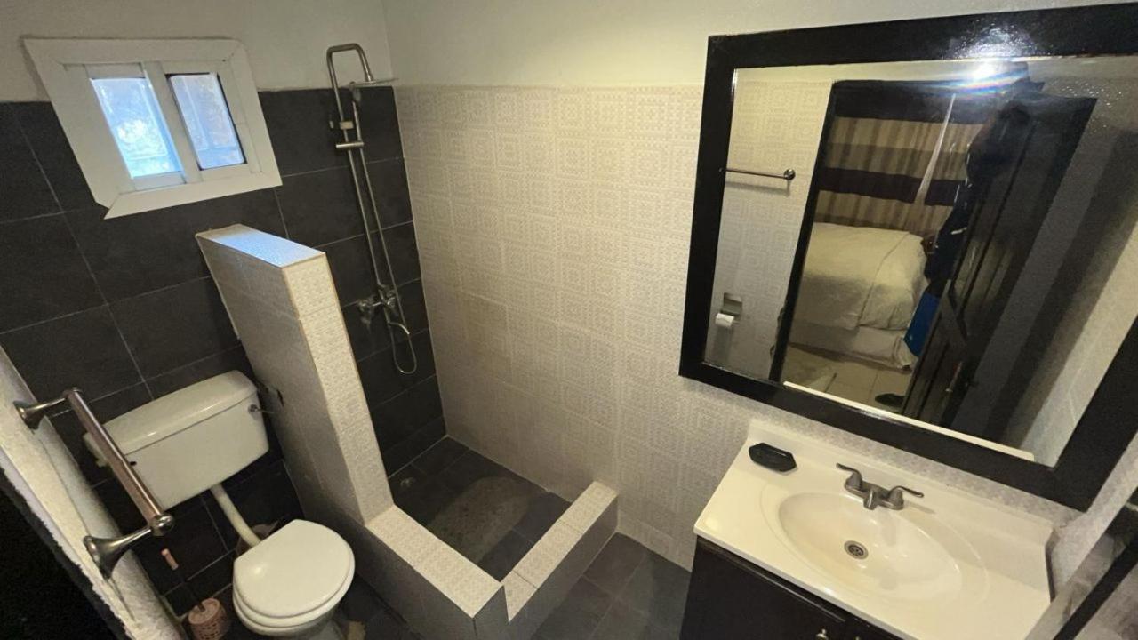 Wilber Lodge Фритаун Экстерьер фото