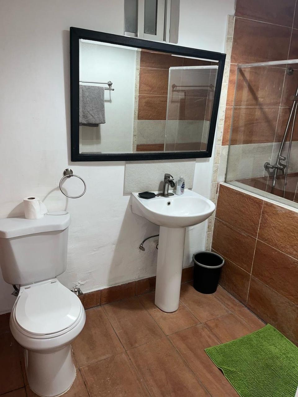 Wilber Lodge Фритаун Экстерьер фото